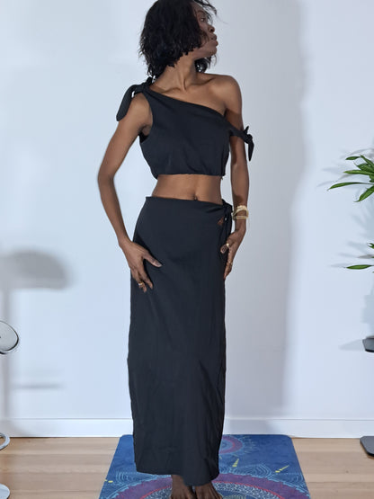 Conjunto-feminino-de-2-pcTop-curto-com-bainha