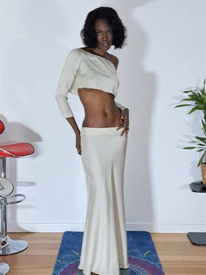 Conjunto de 2peç de top-curto ombro a ombro e saia de sereia de cetim, estilo elegante