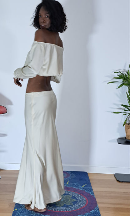 Conjunto de 2peç de top-curto ombro a ombro e saia de sereia de cetim, estilo elegante