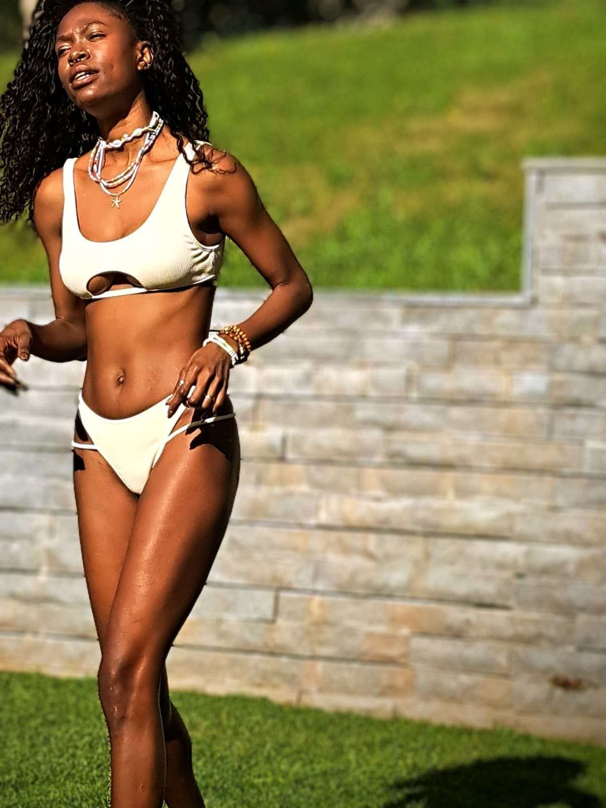 Biquini Minimalista Ousada