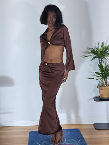 Conjunto Saia Longa e Top em Cetim